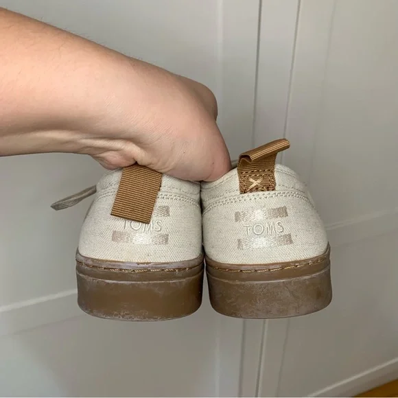 Men’s Toms Natural Oxford Canvas Sneakers Gum Sole Size 11.5 - Picture 9 of 10